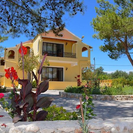 Alexandra Apartments Melíkia Dış mekan fotoğraf